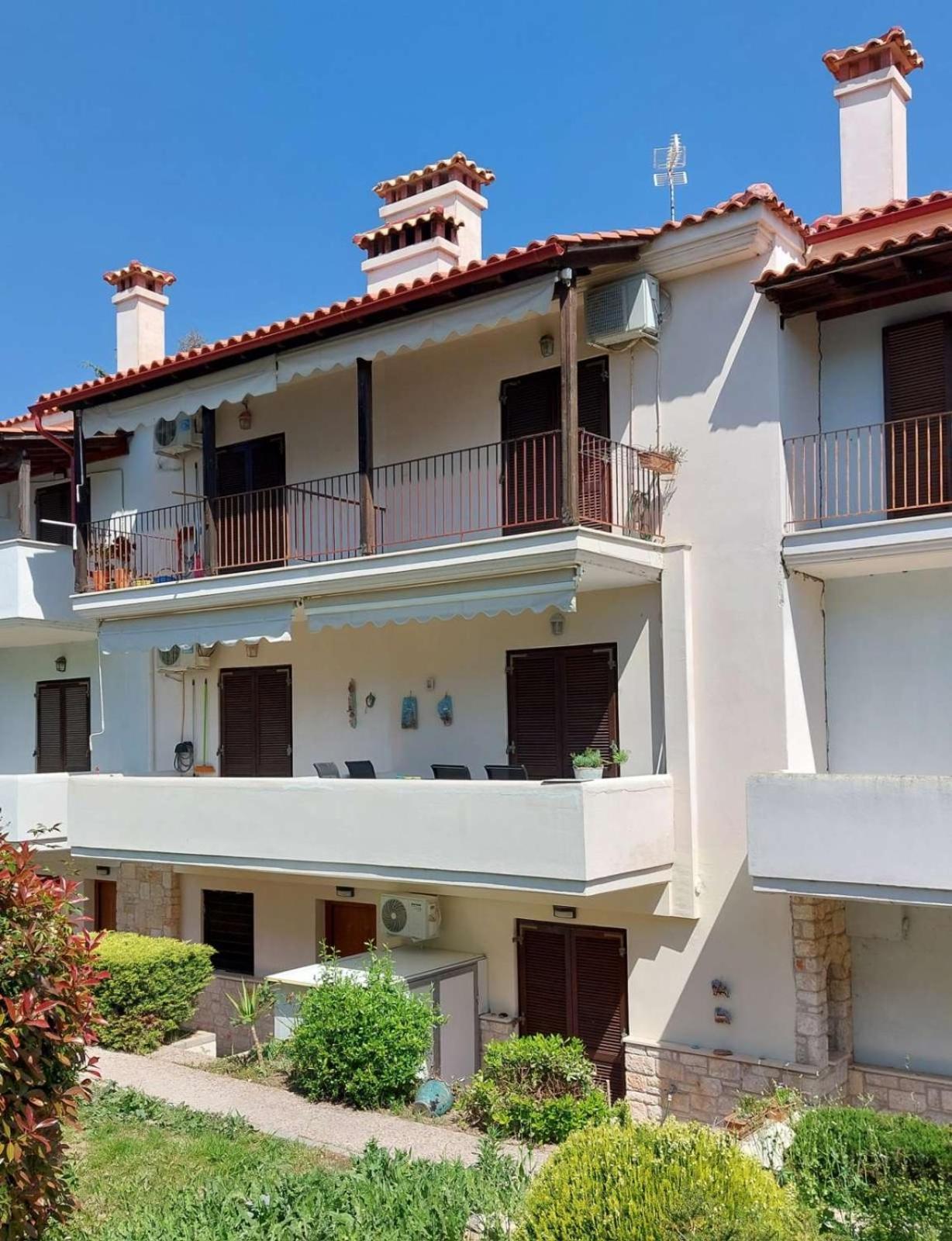 Antique Apartment Афитос Екстериор снимка