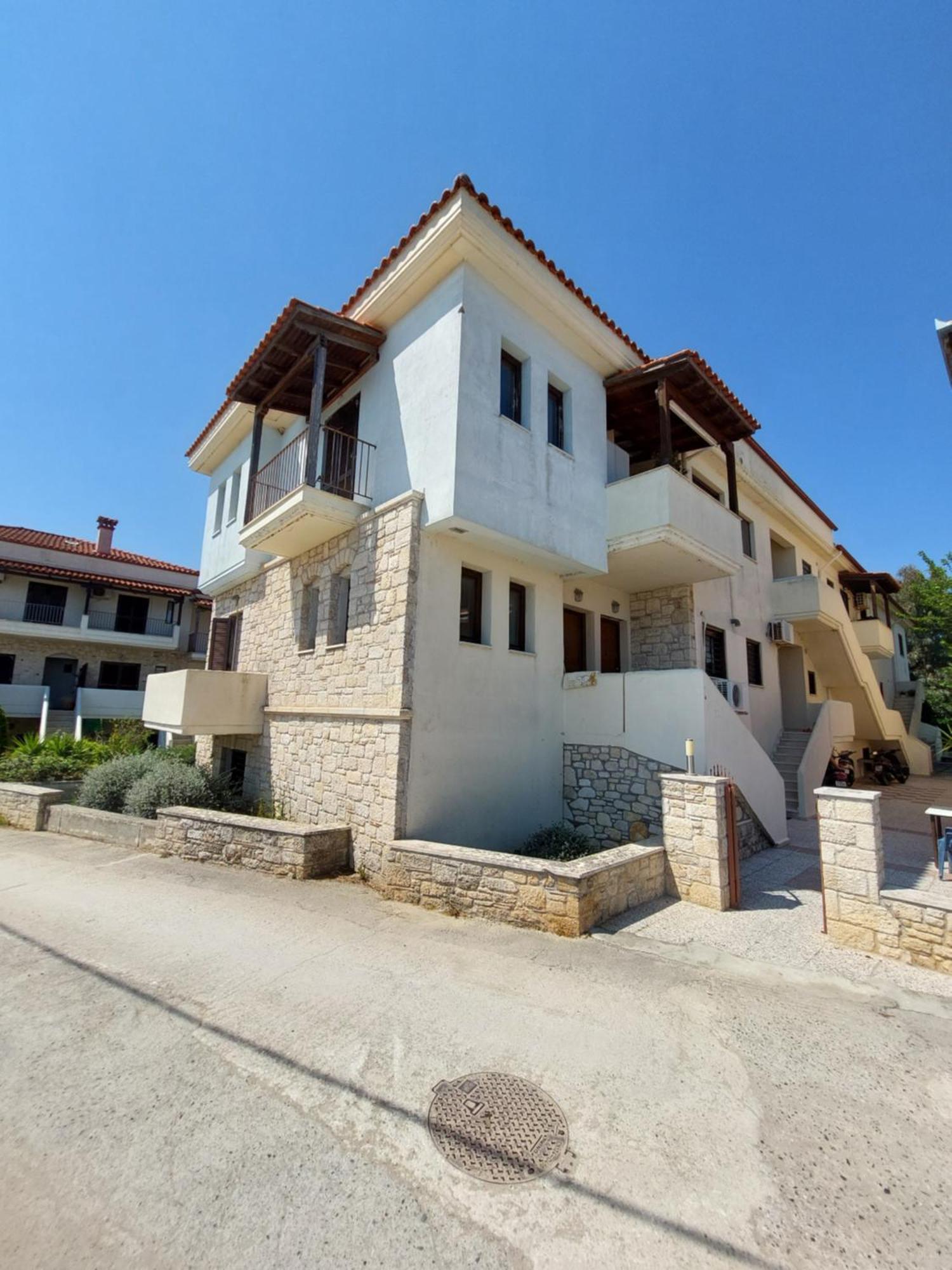 Antique Apartment Афитос Екстериор снимка